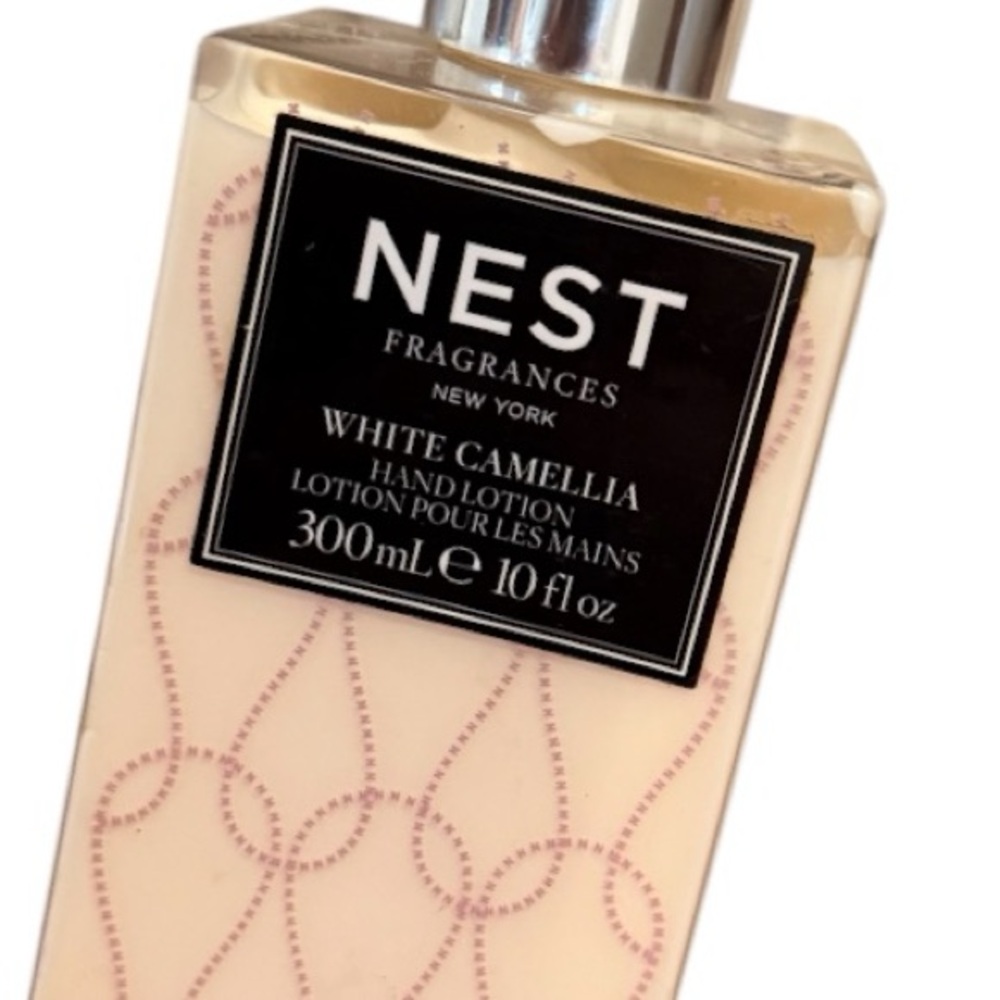 NEST Fragrances White Camellia Hand Lotion - Cream and Black - Picture 2 of 2